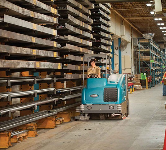 M20 Barredora-fregadora de conductor sentado alt 11